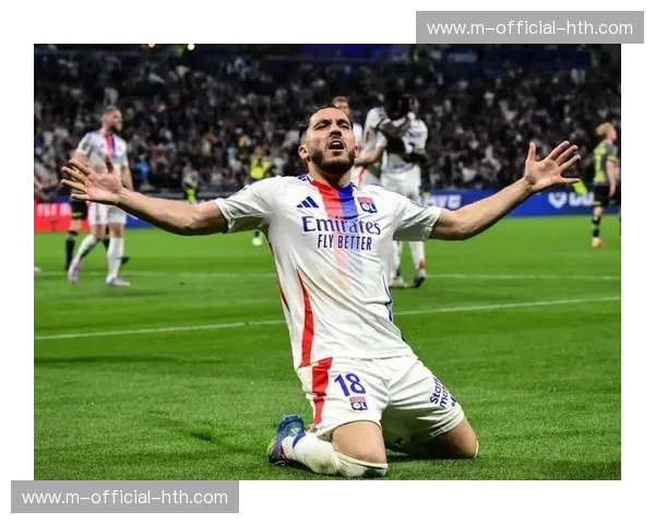 消息称里昂新星引多家豪门关注 其法甲表现是主因 消息称里昂新星引多家豪门关注 其法甲表现是主因